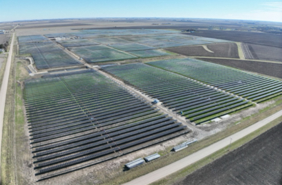 Aerial photo of Richland Township solar installation